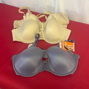 Warner and Vanity Fair size 38D Bras Lot of 3